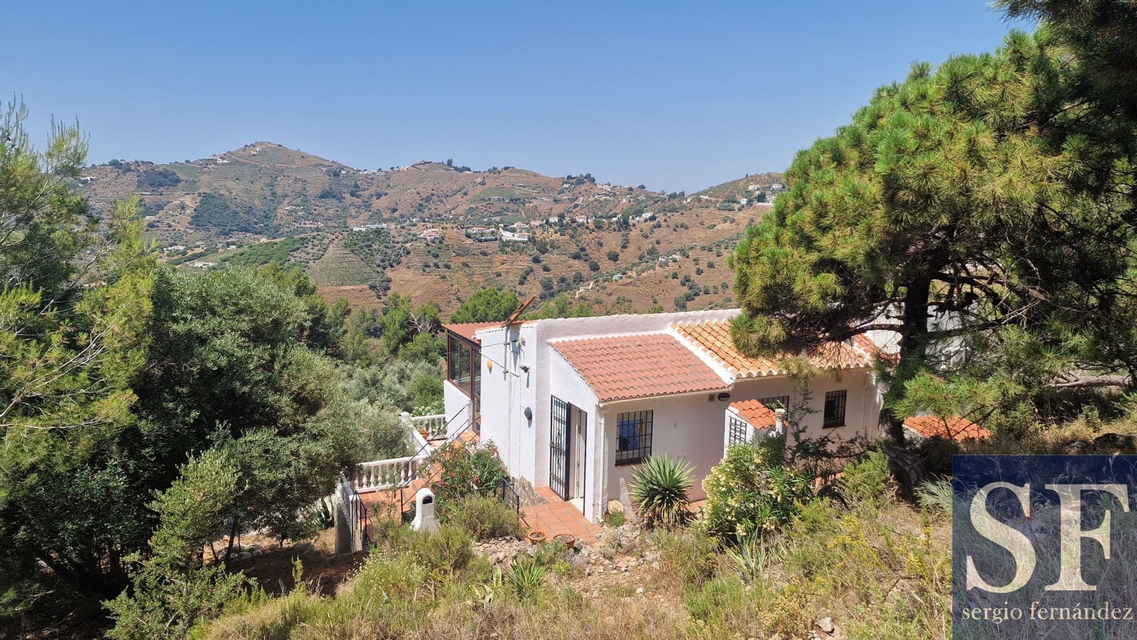 2 soveværelse Villa til salg i Competa med swimmingpool - € 295.000 (Ref: 9298794)