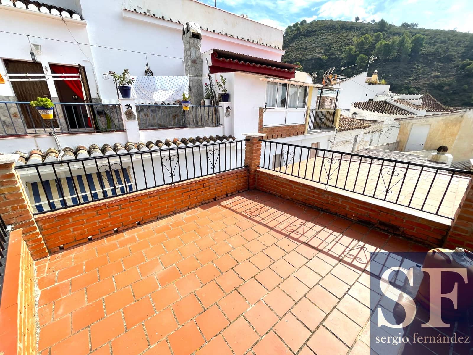 3 sypialnia Dom na sprzedaż w Salares - 70 000 € (Ref: 9298796)