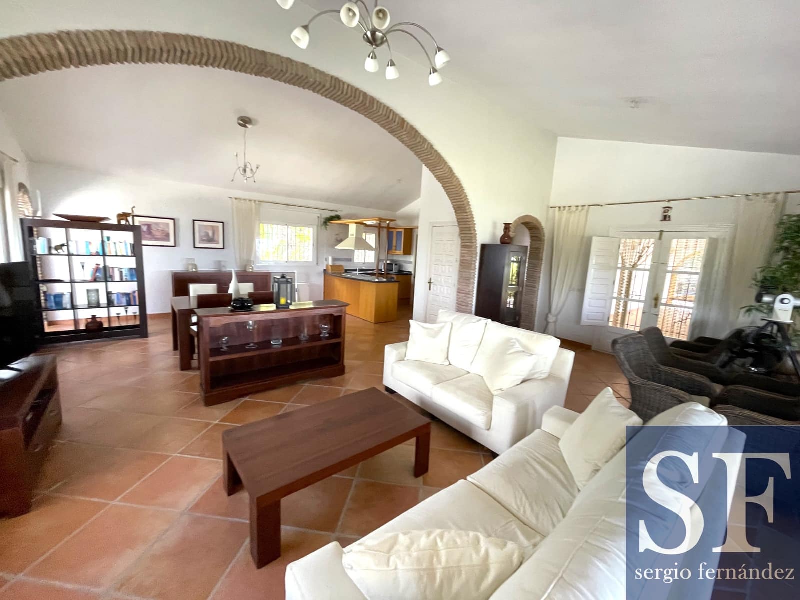 2 sovrum Villa till salu i Sayalonga med pool - 455 000 € (Ref: 9314622)