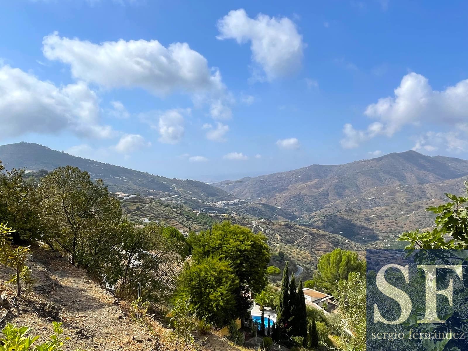 2 sovrum Villa till salu i Sayalonga med pool - 455 000 € (Ref: 9314622)