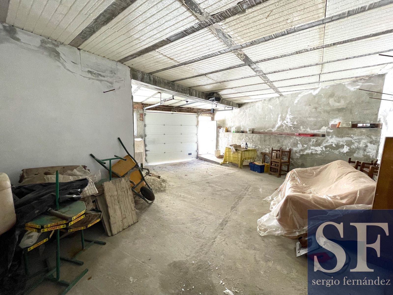 Ubebygd land til salgs i Salares - € 169 000 (Ref: 9337031)