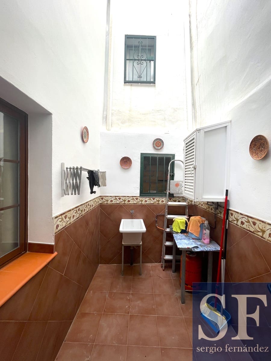 5 soveværelse Byhus til salg i Archez - € 180.000 (Ref: 9374256)