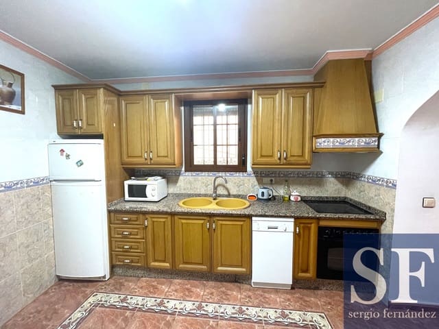 Casa de 5 habitaciones en Archez en venta - 180.000 € (Ref: 9374256)