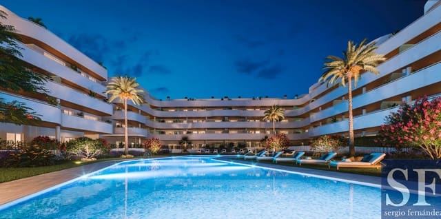 Apartamento de 1 habitación en Torrox-Costa, Torrox en venta con piscina garaje - 316.000 € (Ref: 9374259)