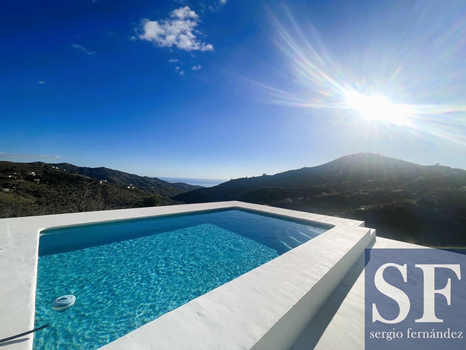 3 sypialnia Willa na kwatery wakacyjne w Competa z basenem - 1 500 € (Ref: 9438808)