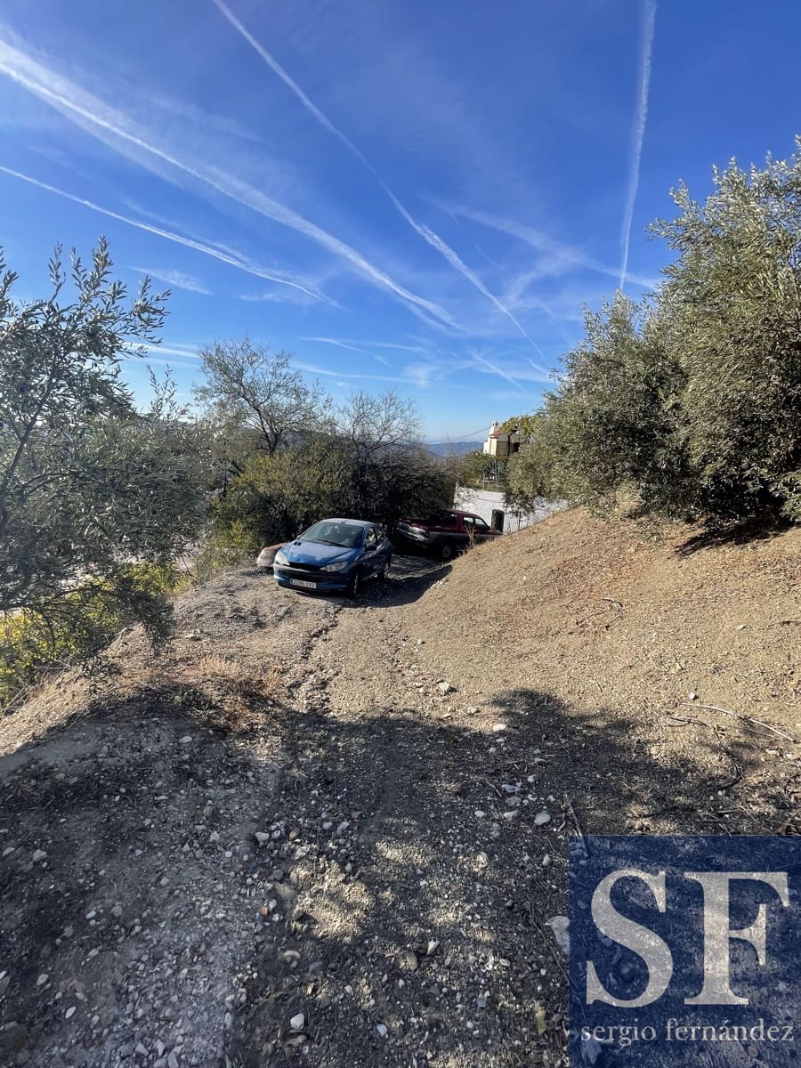 3 bedroom Villa for sale in Canillas de Aceituno - € 160,000 (Ref: 9438810)