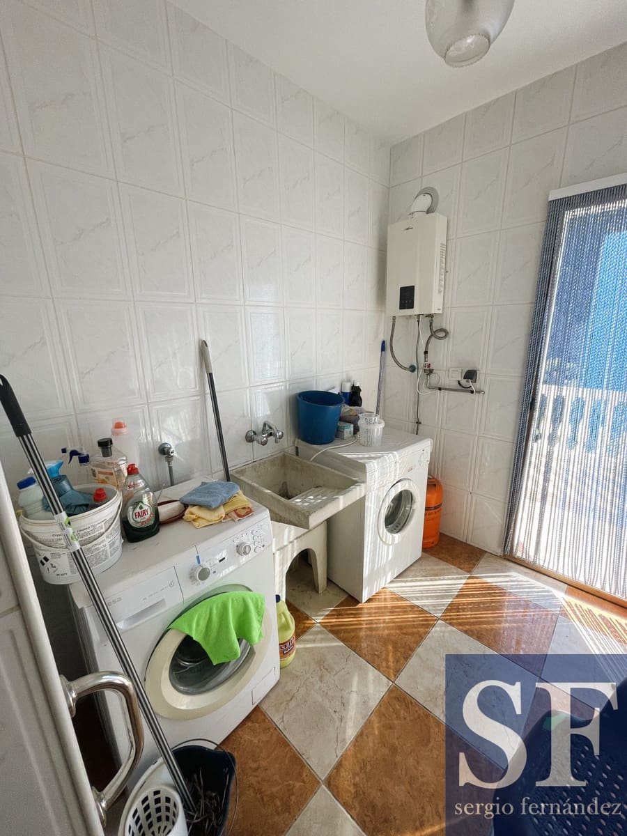 3 bedroom Townhouse for sale in Competa with pool - € 228,000 (Ref: 9484052)