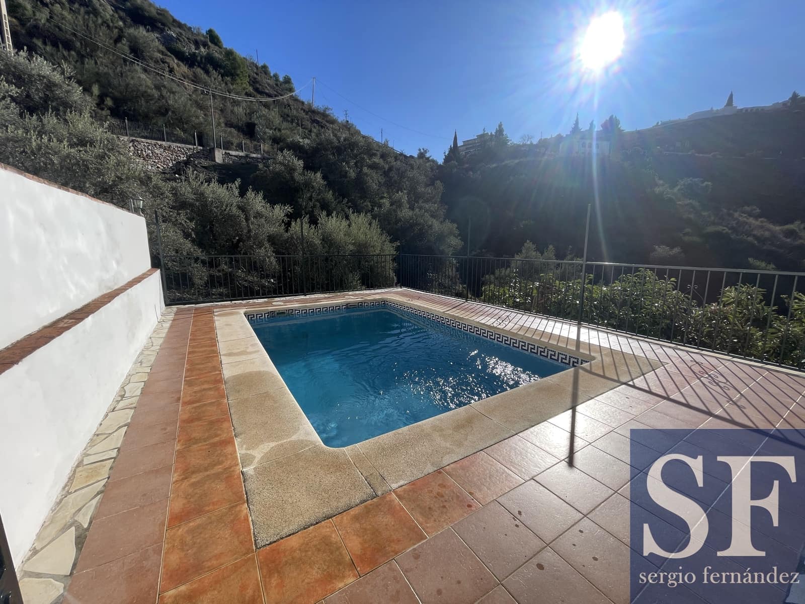 3 bedroom Townhouse for sale in Competa with pool - € 228,000 (Ref: 9484052)