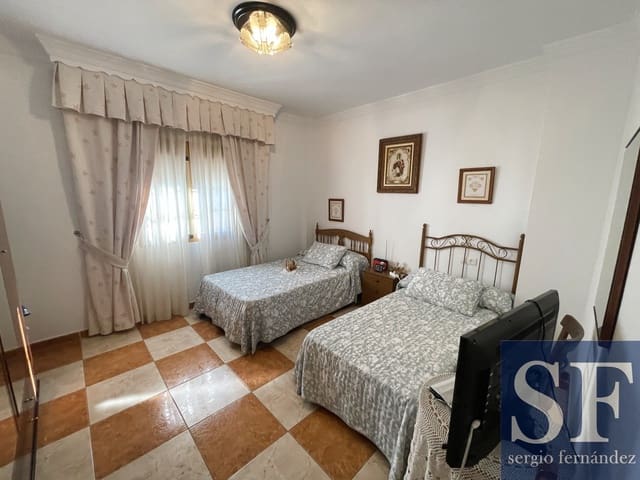 3 bedroom Townhouse for sale in Cómpeta with pool - € 228,000 (Ref: 9484052)