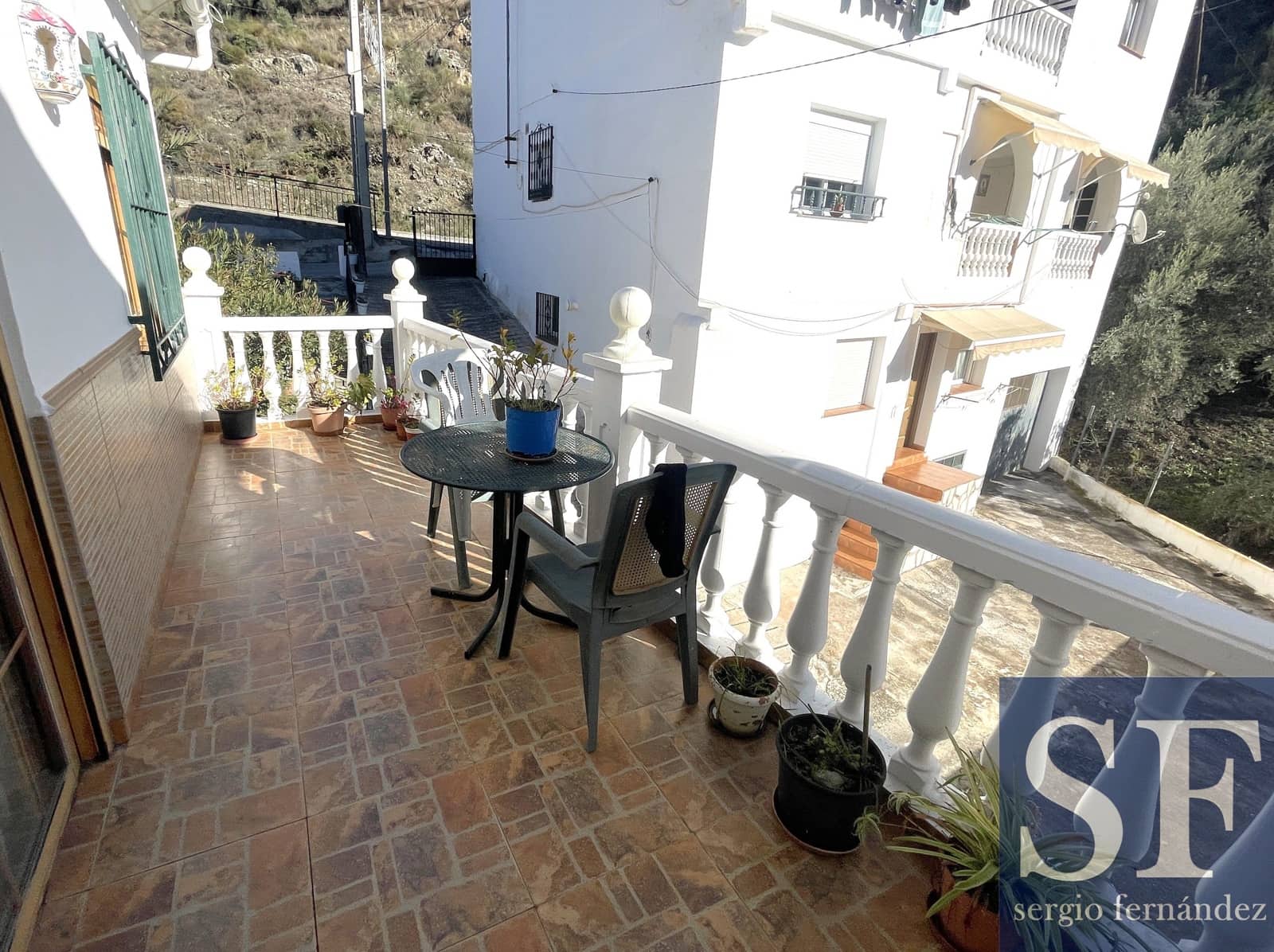 3 bedroom Townhouse for sale in Competa with pool - € 228,000 (Ref: 9484052)