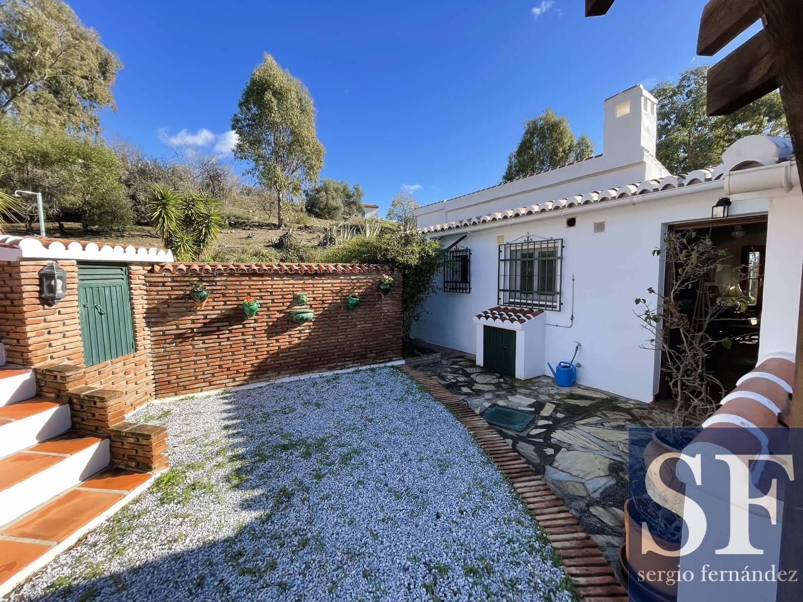 3 bedroom Villa for sale in Competa with pool - € 435,000 (Ref: 9484053)