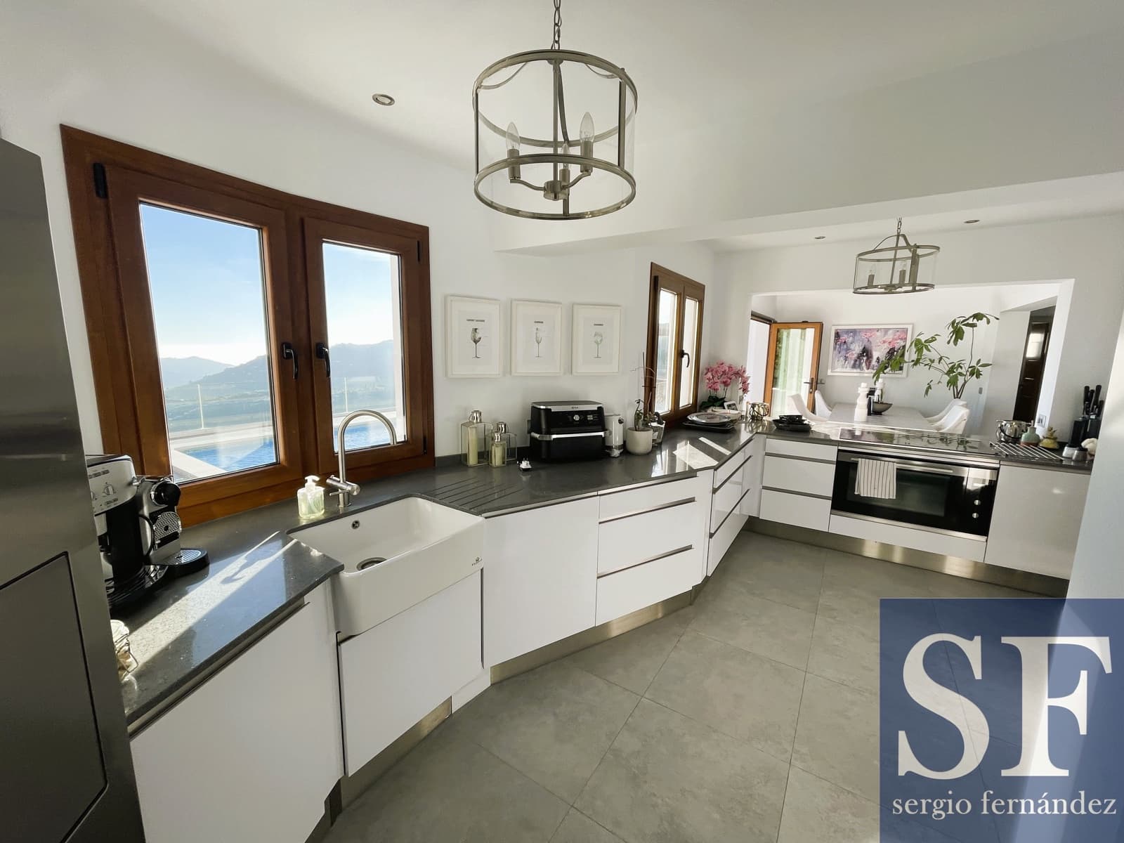 5 soveværelse Villa til salg i Competa med swimmingpool - € 650.000 (Ref: 9525748)