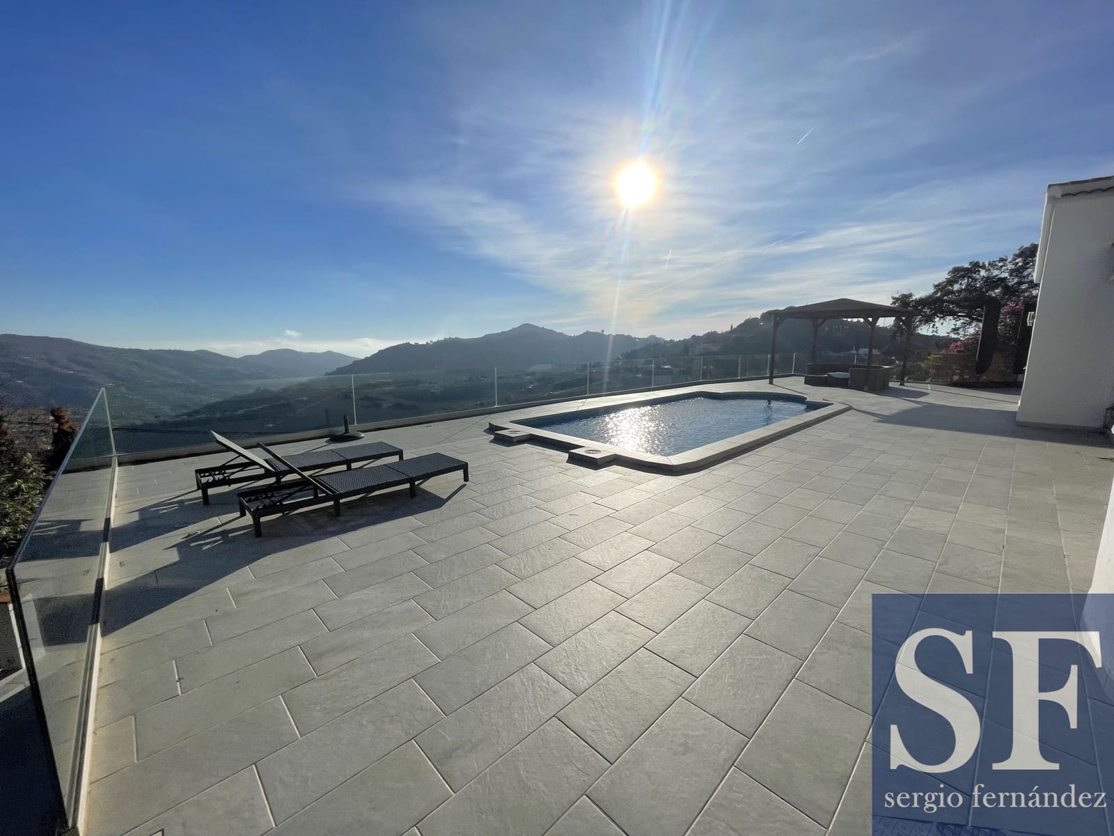 5 soveværelse Villa til salg i Competa med swimmingpool - € 650.000 (Ref: 9525748)