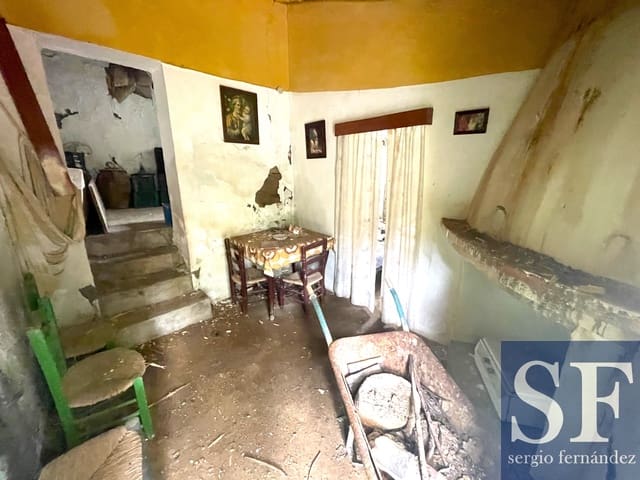 Chalet de 2 habitaciones en Cómpeta en venta - 100.000 € (Ref: 9547116)