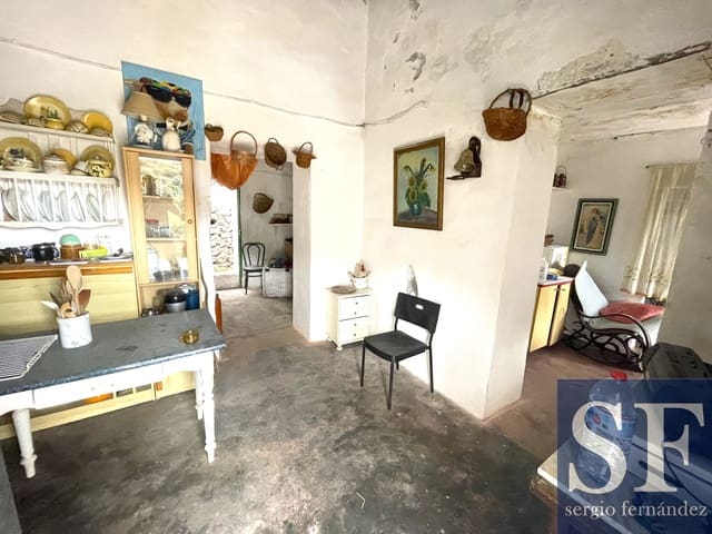 Chalet de 2 habitaciones en Cómpeta en venta - 100.000 € (Ref: 9547116)