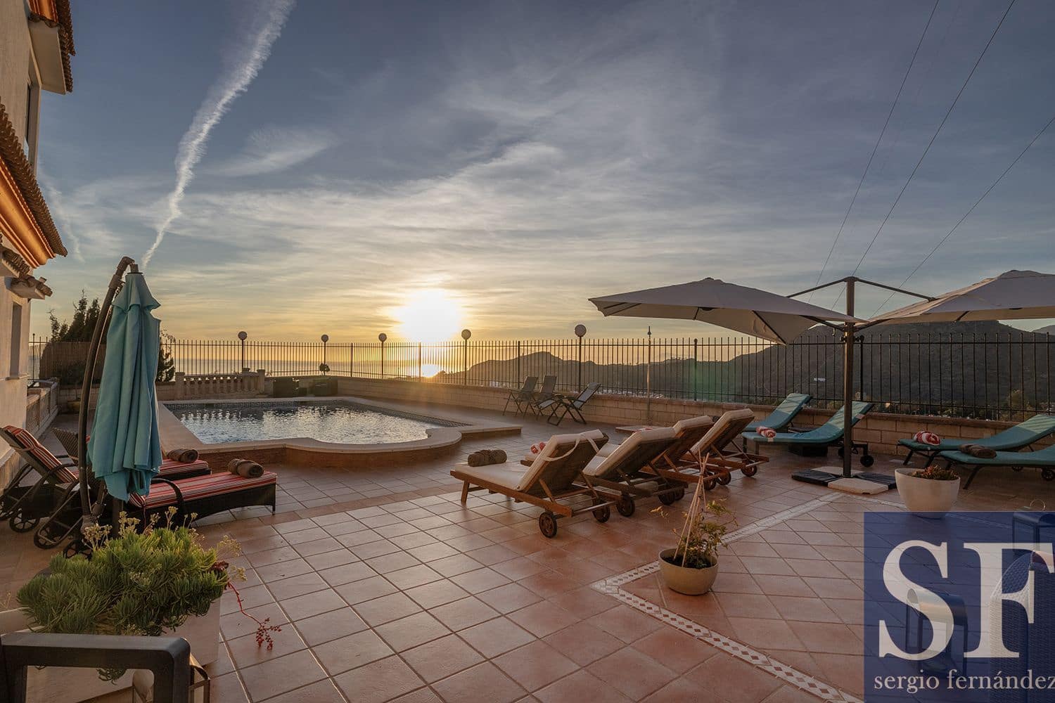 7 sovrum Villa till salu i Rincon de la Victoria med pool garage - 1 700 000 € (Ref: 9547117)