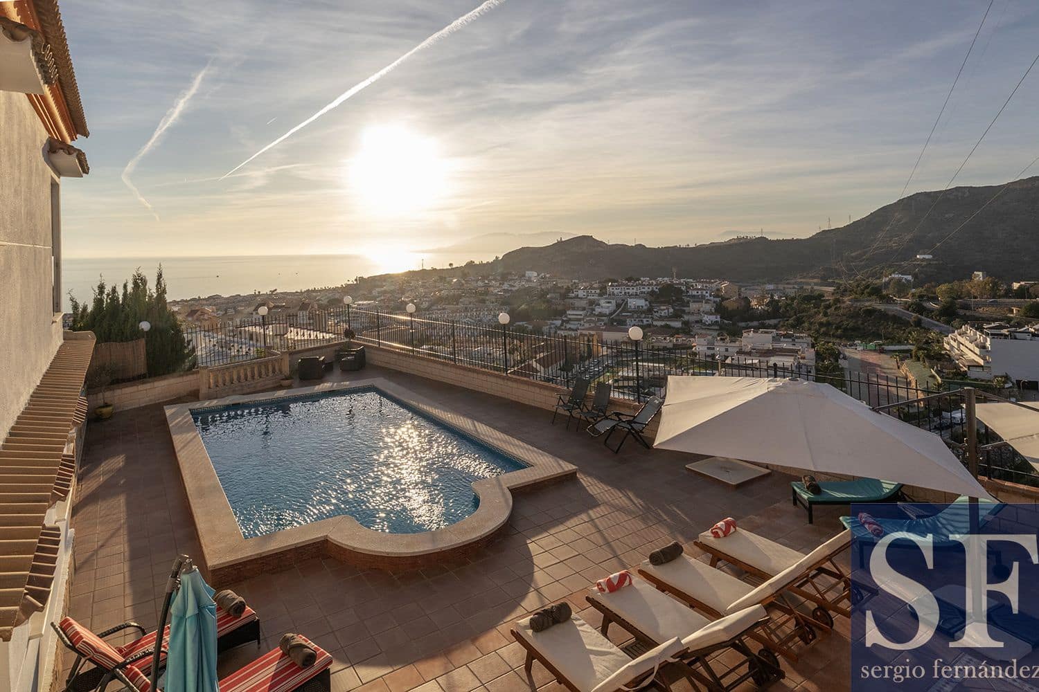 7 sovrum Villa till salu i Rincon de la Victoria med pool garage - 1 700 000 € (Ref: 9547117)