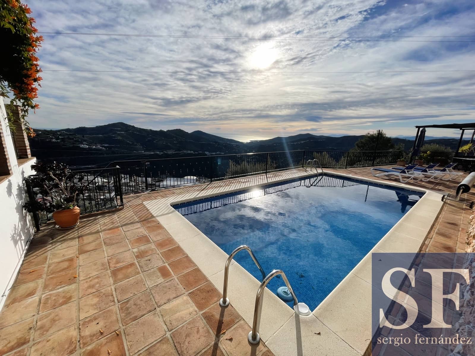 5 soverom Villa til salgs i Competa med svømmebasseng - € 575 000 (Ref: 9569413)