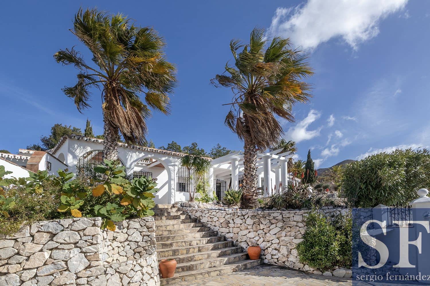 Chalet de 4 habitaciones en Cómpeta en venta con piscina garaje - 650.000 € (Ref: 9606832)