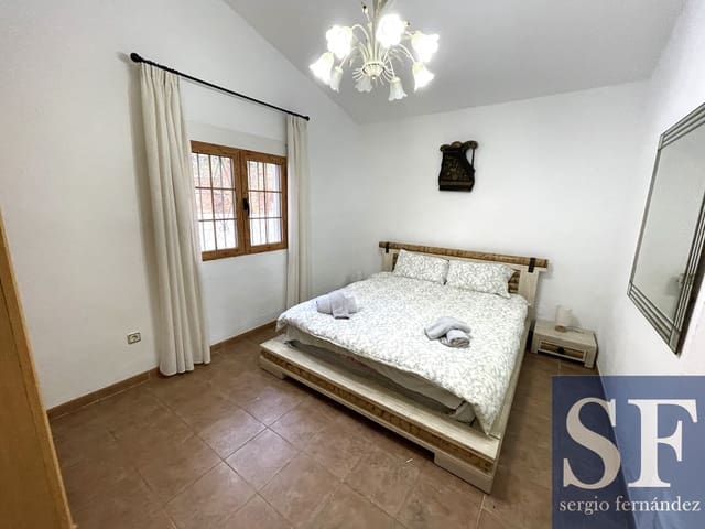 3 sypialnia Willa na sprzedaż w Canillas de Albaida z basenem - 415 000 € (Ref: 9635079)