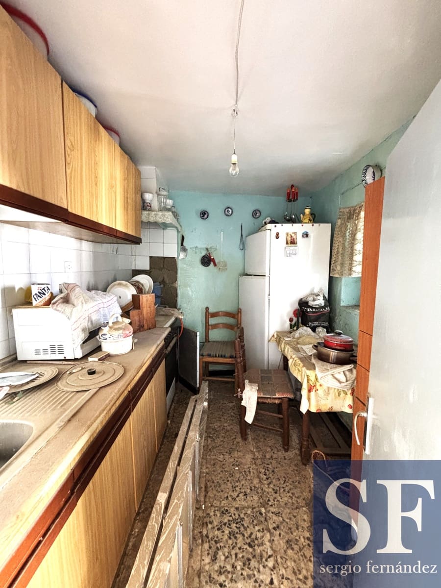 3 bedroom Townhouse for sale in Canillas de Aceituno - € 65,000 (Ref: 9675078)