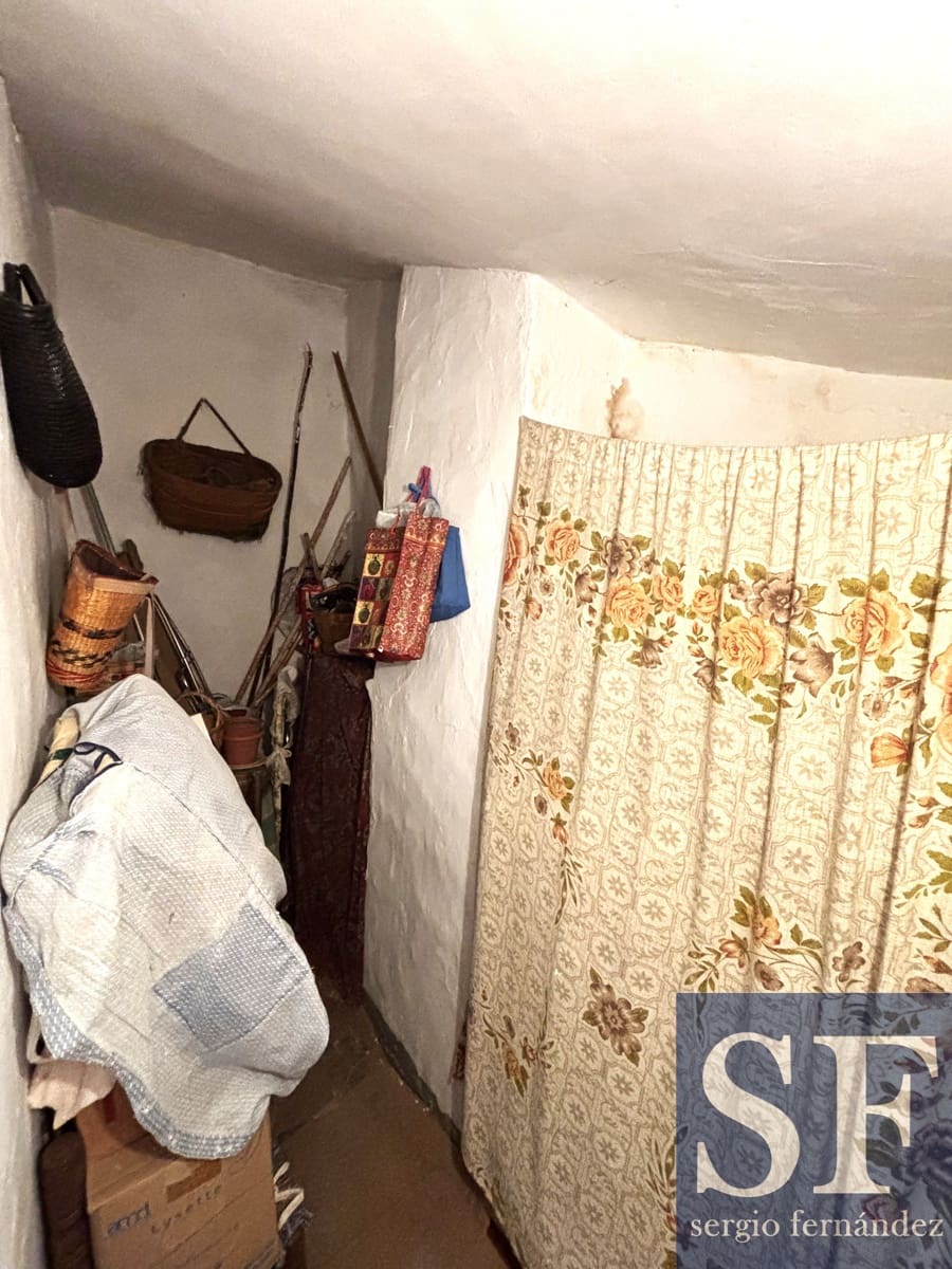 3 bedroom Townhouse for sale in Canillas de Aceituno - € 65,000 (Ref: 9675078)