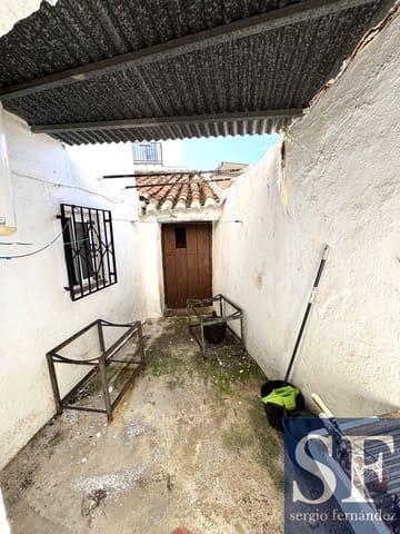 4 soveværelse Byhus til salg i Canillas de Aceituno - € 80.000 (Ref: 9675080)