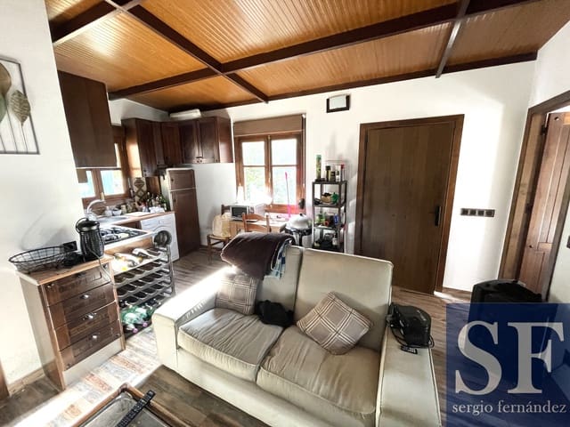 2 soveværelse Villa til salg i Sayalonga - € 210.000 (Ref: 9675081)