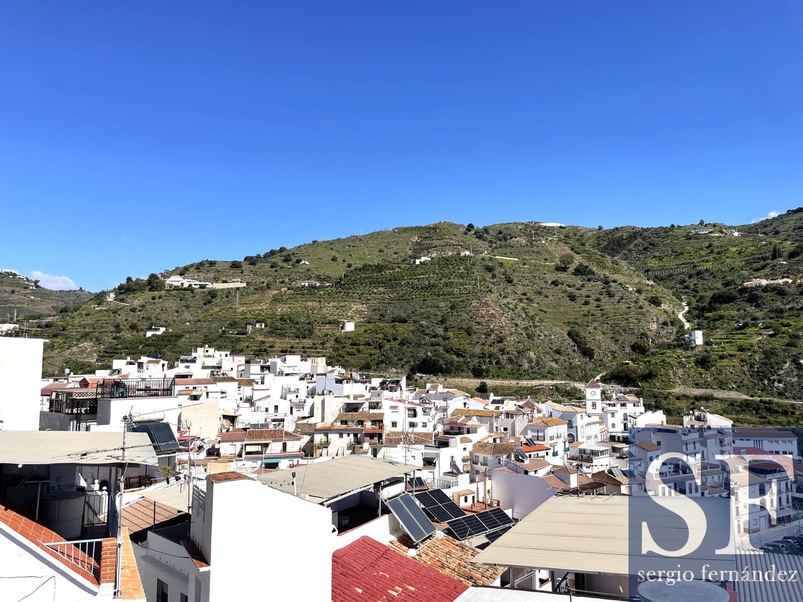 Casa de 4 habitaciones en Algarrobo en venta - 175.000 € (Ref: 9675083)