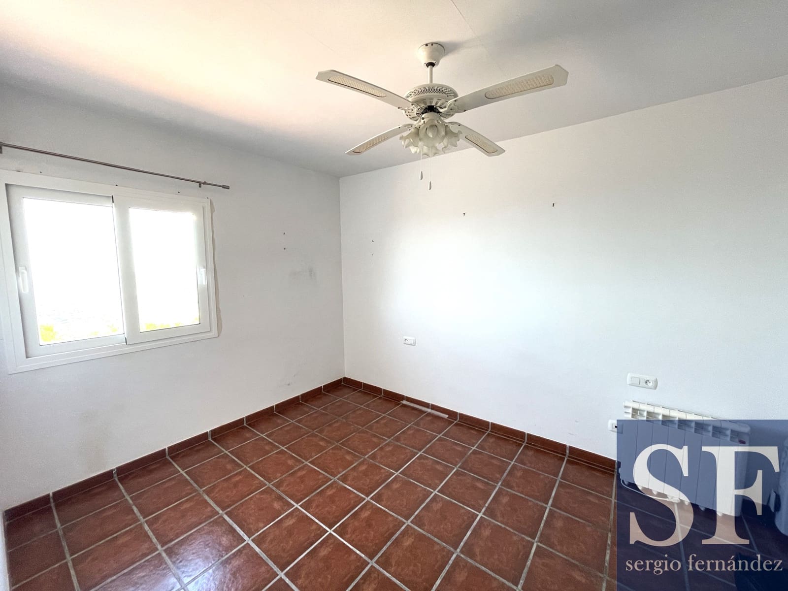 2 soveværelse Lejlighed til salg i Competa med swimmingpool - € 169.000 (Ref: 9694203)