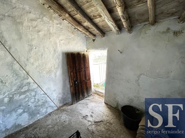 Villa til salg i Cómpeta - € 110.000 (Ref: 9694205)