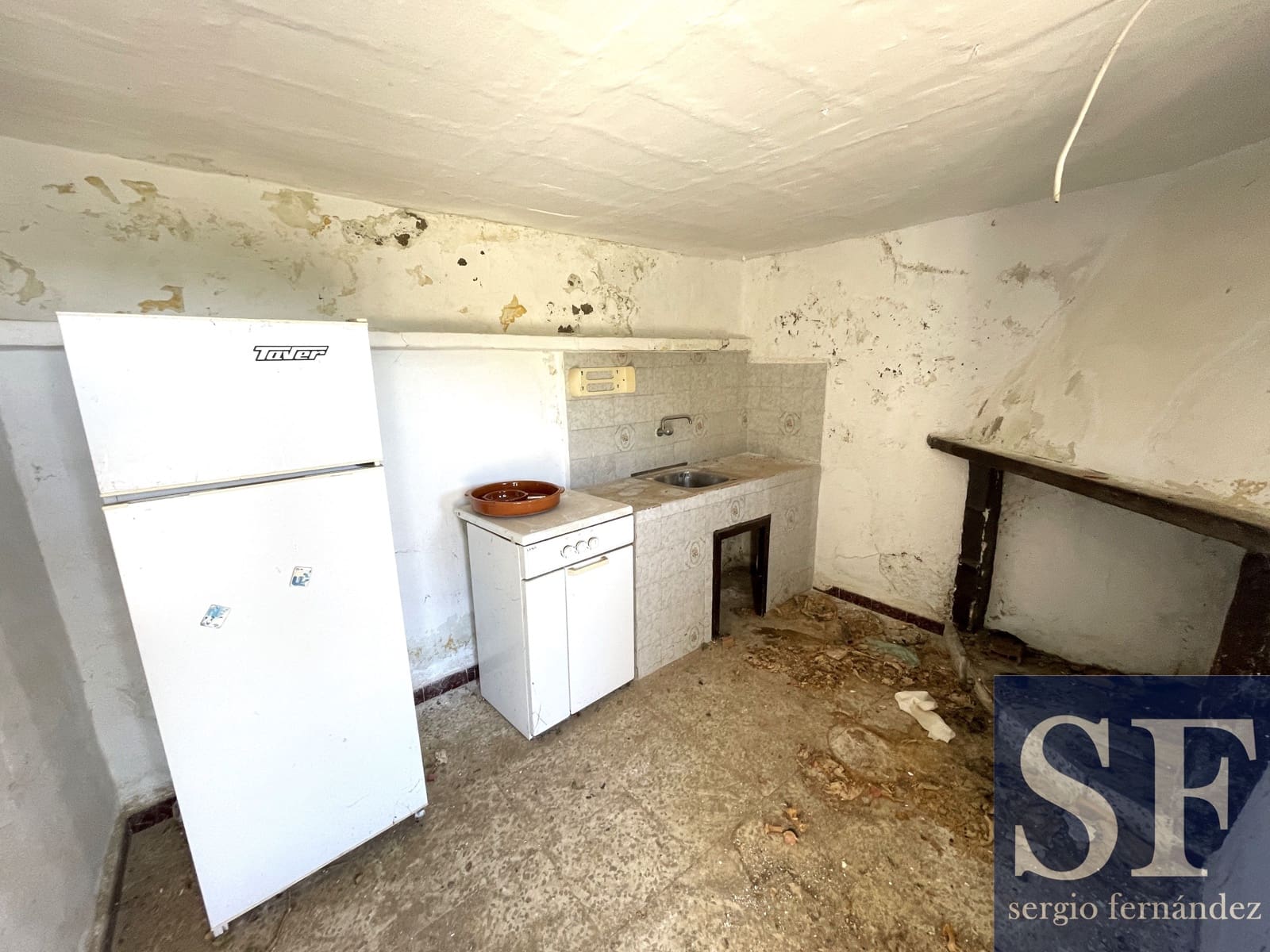 Villa/Maison à vendre à Competa - 212 000 € (Ref: 9694206)