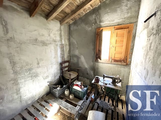 Villa til salg i Cómpeta - € 212.000 (Ref: 9694206)