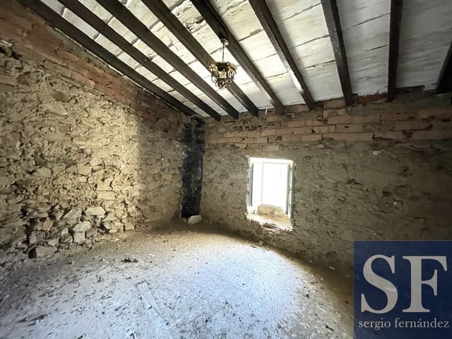 Villa til salg i Cómpeta - € 212.000 (Ref: 9694206)