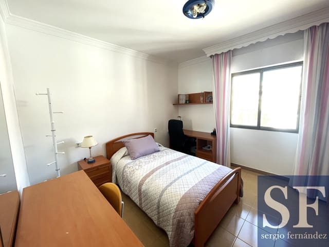 3 bedroom Apartment for sale in Algarrobo - € 250,000 (Ref: 9731215)