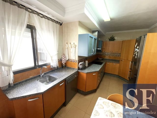 3 bedroom Apartment for sale in Algarrobo - € 250,000 (Ref: 9731215)