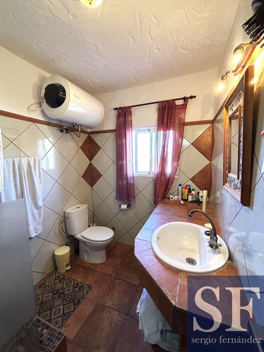 2 soveværelse Villa til salg i Torrox med swimmingpool - € 339.000 (Ref: 9731216)