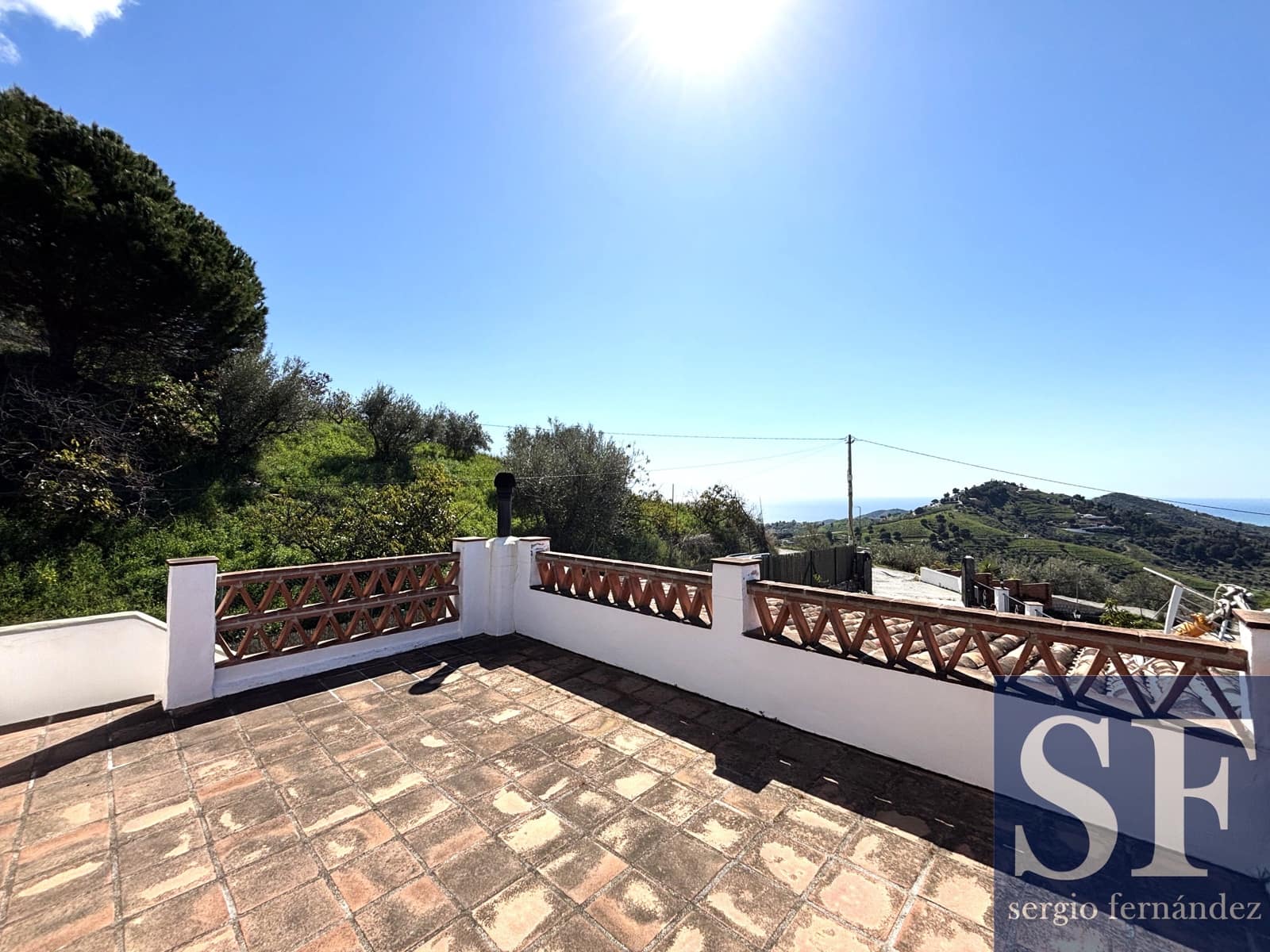 2 soveværelse Villa til salg i Torrox med swimmingpool - € 339.000 (Ref: 9731216)