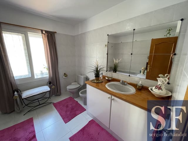 4 soverom Villa til salgs i Cómpeta med svømmebasseng garasje - € 599 000 (Ref: 9750982)