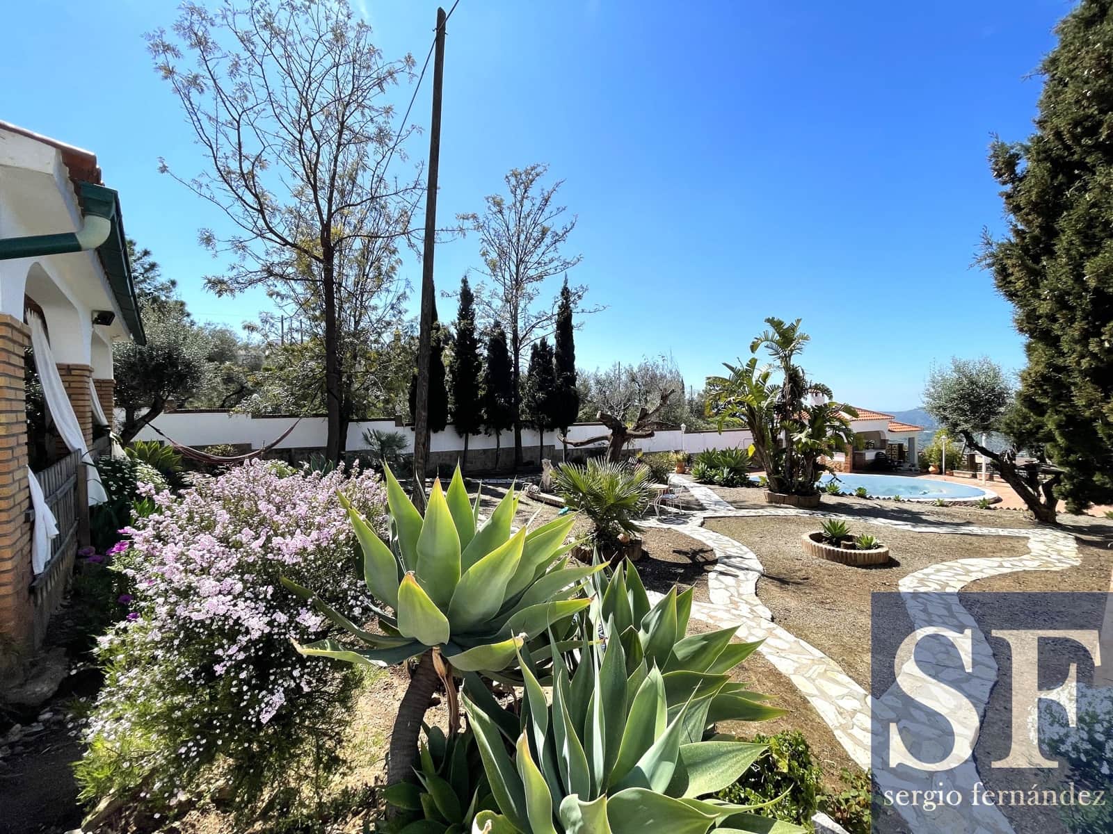 4 soverom Villa til salgs i Competa med svømmebasseng garasje - € 599 000 (Ref: 9750982)