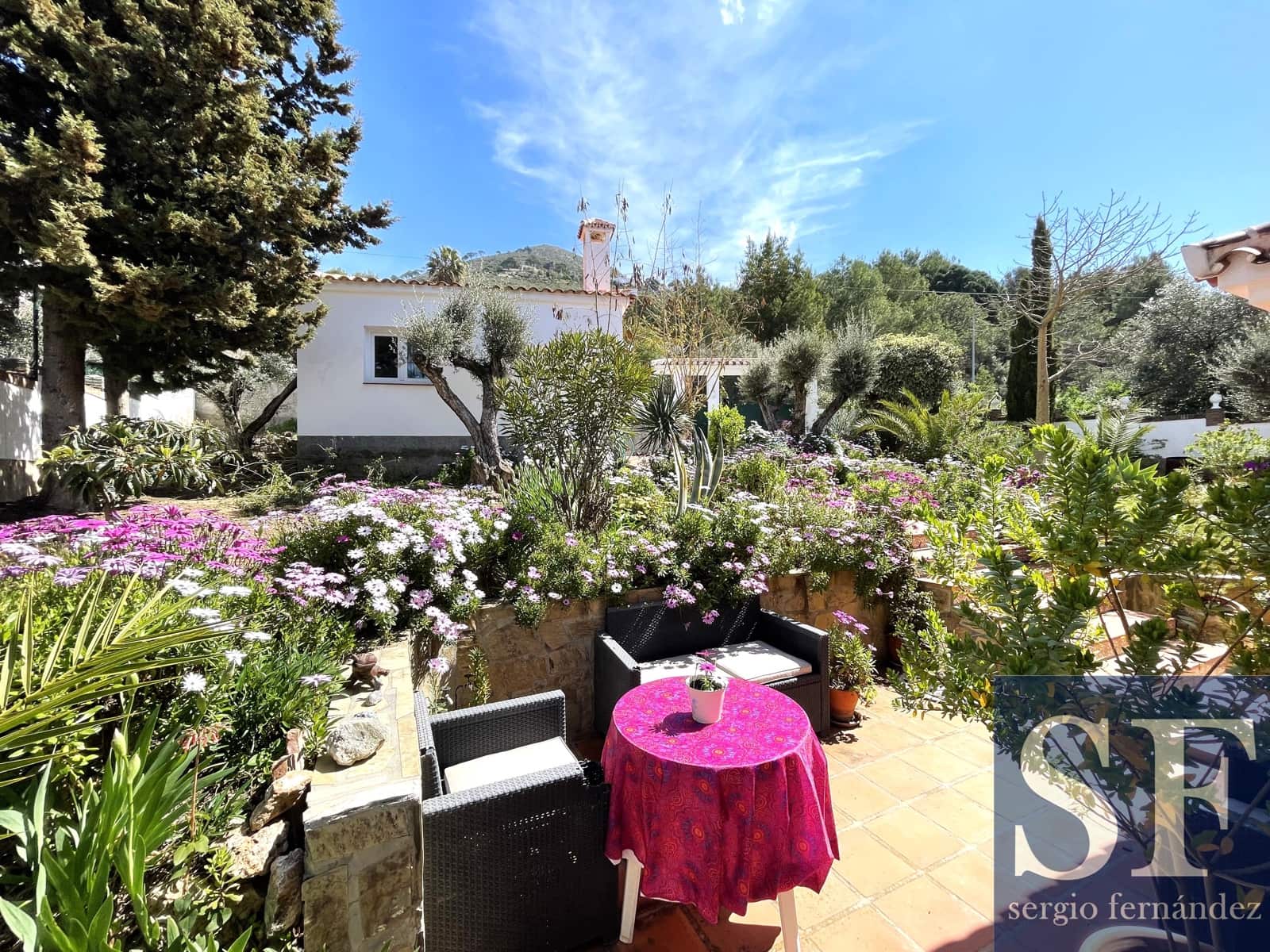 4 soverom Villa til salgs i Competa med svømmebasseng garasje - € 599 000 (Ref: 9750982)