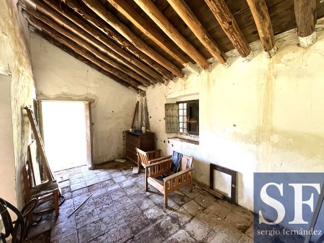 5 soverom Villa til salgs i Cómpeta - € 95 000 (Ref: 9750983)