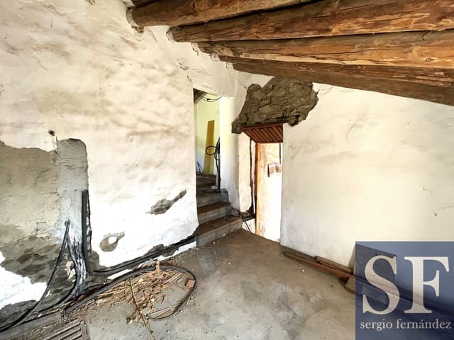 5 soverom Villa til salgs i Cómpeta - € 95 000 (Ref: 9750983)