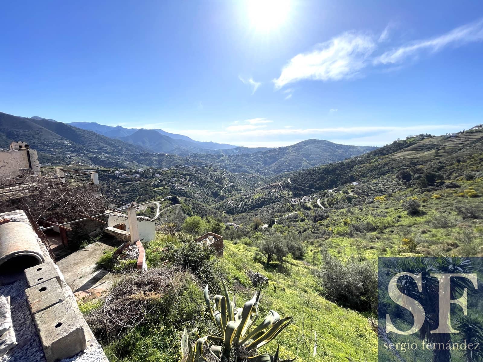 5 soveværelse Villa til salg i Competa - € 95.000 (Ref: 9750983)