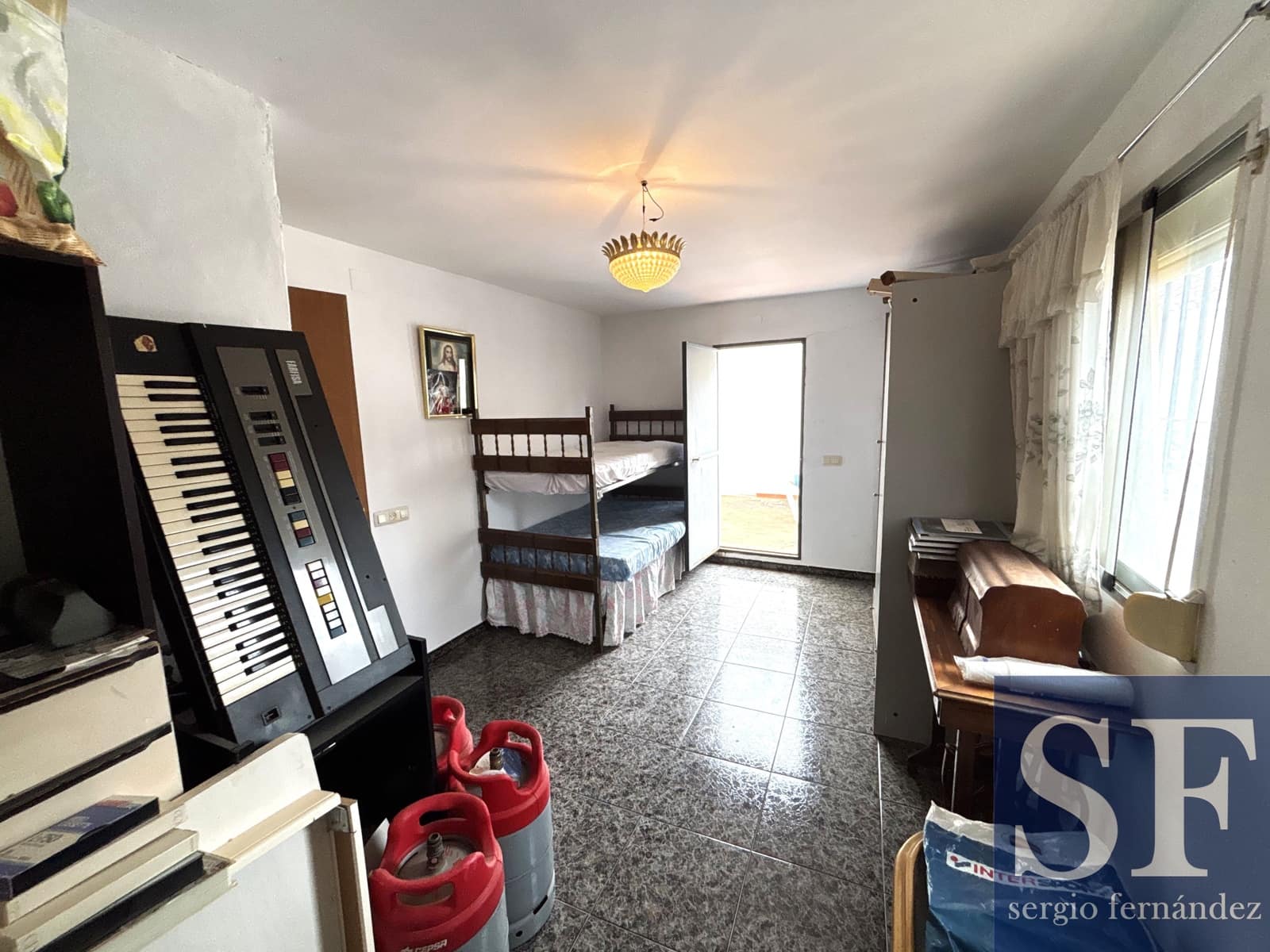 5 bedroom Townhouse for sale in Canillas de Aceituno - € 160,000 (Ref: 9750985)