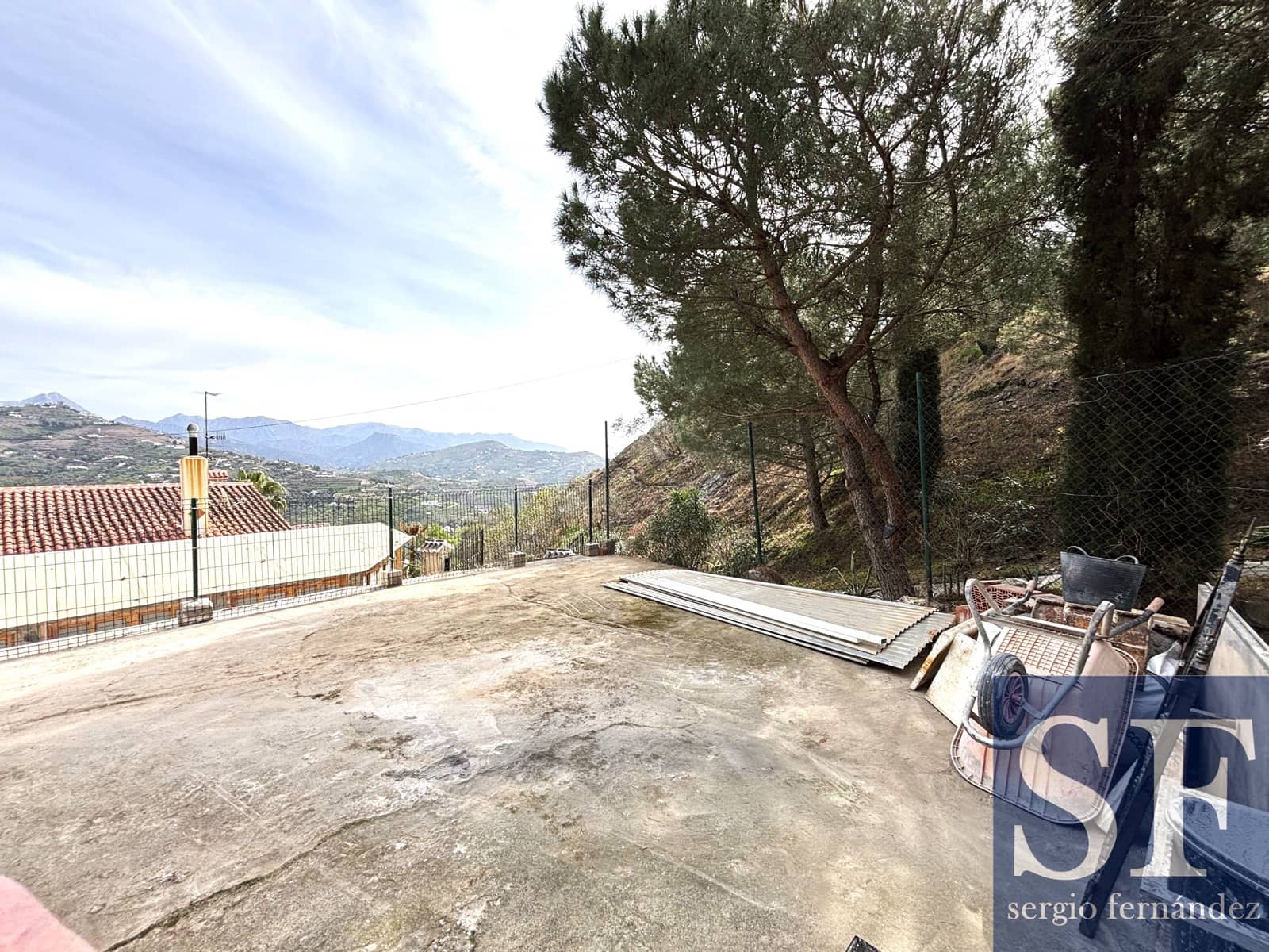 3 makuuhuone Huvila myytävänä paikassa Sayalonga mukana uima-altaan - 365 000 € (Ref: 9772433)