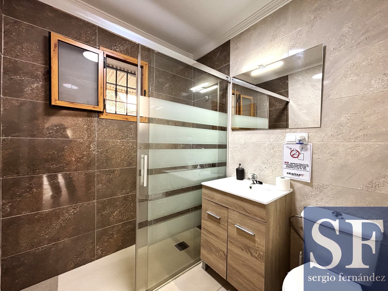 3 makuuhuone Huvila myytävänä paikassa Sayalonga mukana uima-altaan - 365 000 € (Ref: 9772433)