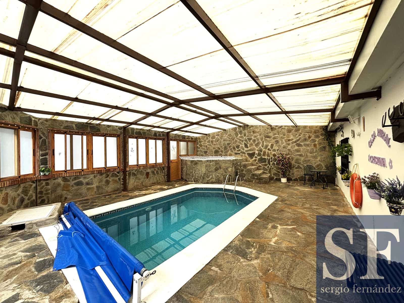 3 makuuhuone Huvila myytävänä paikassa Sayalonga mukana uima-altaan - 365 000 € (Ref: 9772433)