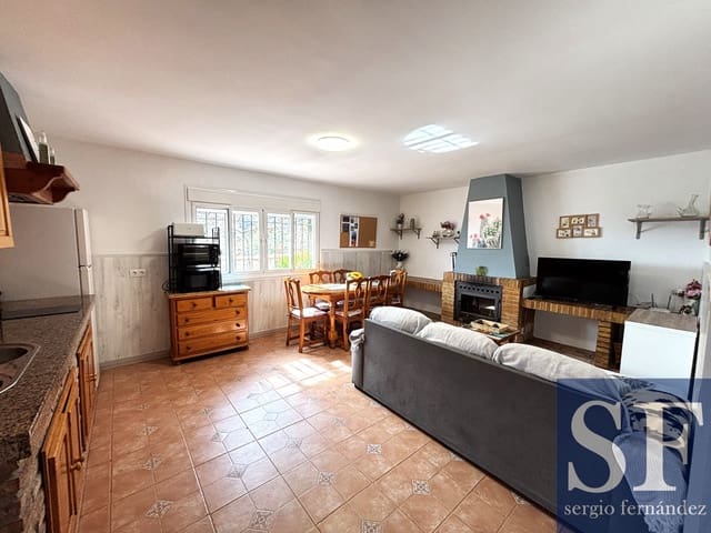 3 soveværelse Villa til salg i Sayalonga med swimmingpool - € 365.000 (Ref: 9772433)