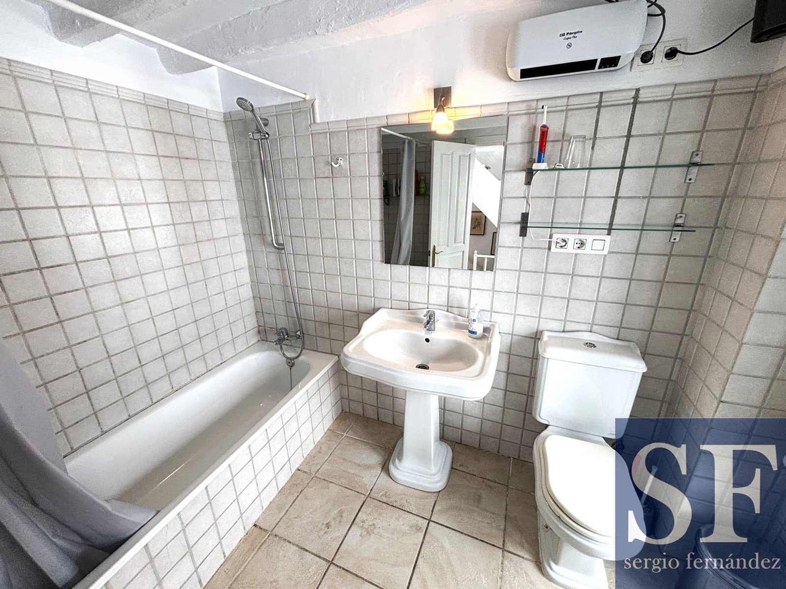 2 bedroom Townhouse for sale in Competa - € 325,000 (Ref: 9772434)